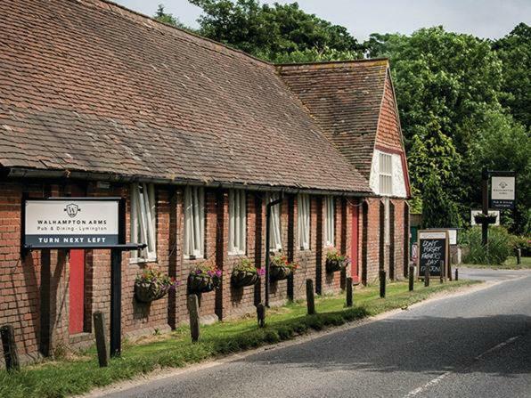 The Walhampton Arms Bed & Breakfast Lymington Exterior photo